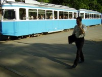 Моторный вагон «Карпфен» Ве4/4, дата выпуска – февраль 1960г. В Цюрихе имел номер 1422. В Виннице с 2007 года. Фото сцепки 243+244.