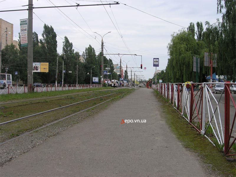 Остановка ул. Войнов-интернационалистов (Вишенка)